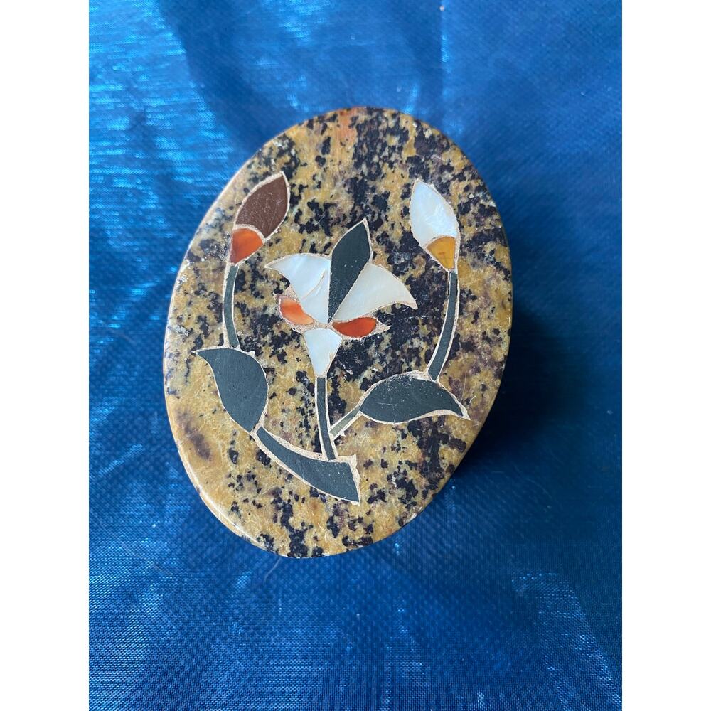 Vintage Stone Trinket Box Oval Inlaid Floral Design Marble Soapstone Jewelry Box